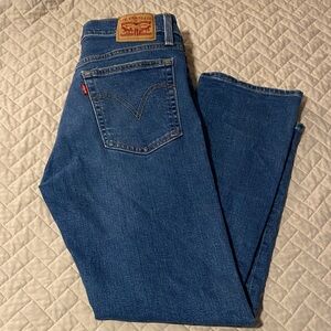 Levi's Women's Straight Jeans in Classic Blue